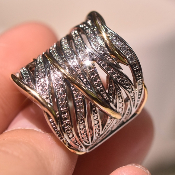 14k Gold plated diamond ring - Picture 5 of 6